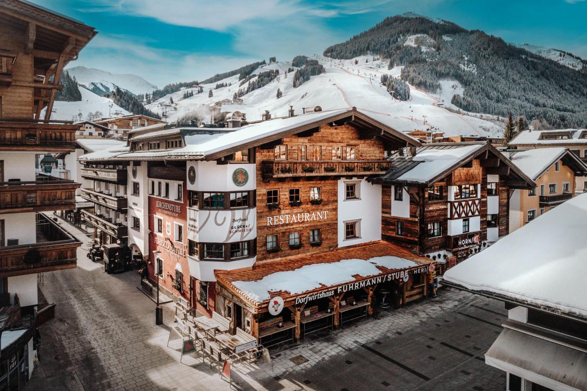 Hotel Gluecksschmiede - Hinterglemm سالباخ هينترغليم المظهر الخارجي الصورة